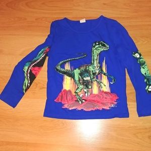 Hearthsong Chomposaurus shirt Size 8 (runs small)